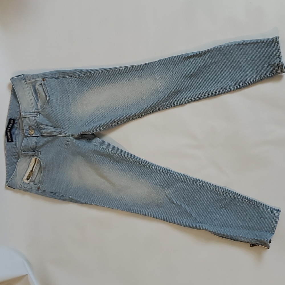 EXPRESS JEANS